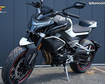 Gioiello di moto