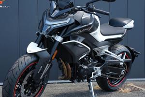 Gioiello di moto