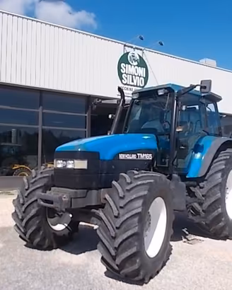 NEW HOLLAND TM165