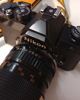macchina fotografica FM Meccanica Nikon anni 70/80