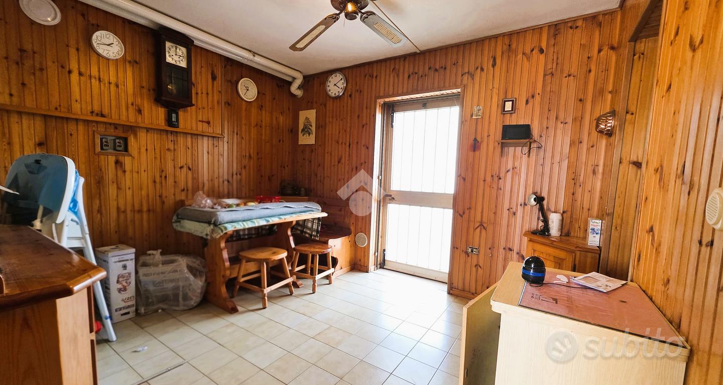 VILLA A SCHIERA A BORGO VIRGILIO - Vista 3
