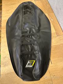 Copertina sella racing blackbird