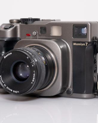 MAMIYA 7 MEDIO FORMATO
