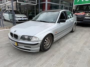 Bmw 320 320i cat 4 porte Attiva
