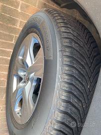 gomme auto  4 stagioni quasi nuove