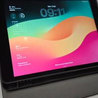 Ipad 9th Gen 64GB + Custodia Tucano