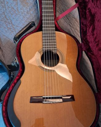 chitarra di liuteria Aiersi Smallman pari al nuovo