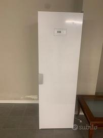 Armadio asciugabiancheria 4kg a ventilazione 