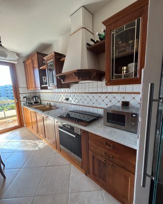 Cucina completa con elettrodomestici NUOVI