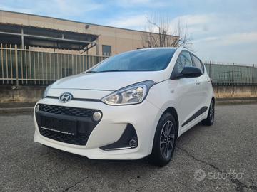 Hyundai i10 1.0 BENZ SOLO 20.000KM
