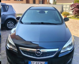 Opel Astra Sport Tourer Diesel