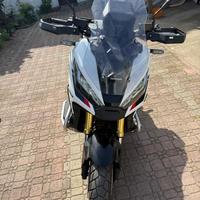 Honda xadv