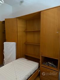 Armadio con letto a scomparsa