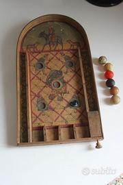 Antico gioco con palline, Flipper legno primi 900