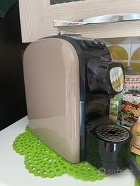 Macchina caffè marca “the coffy way” + 45 capsule