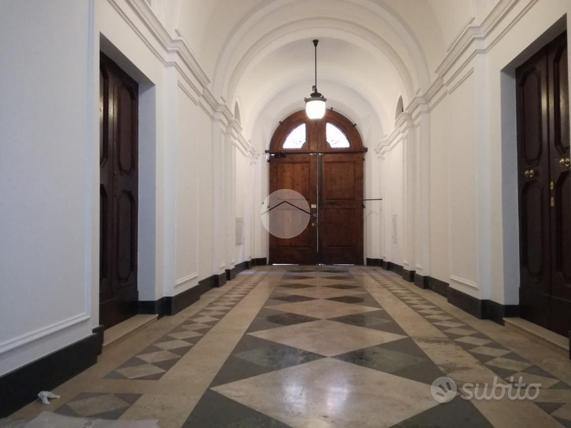 Apartment in Roma, Esquilino, Municipio Roma I - Altro