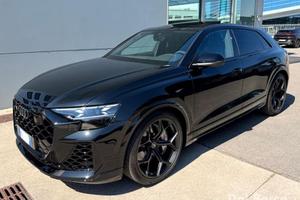 Audi RS Q8 RSQ8 Performance
