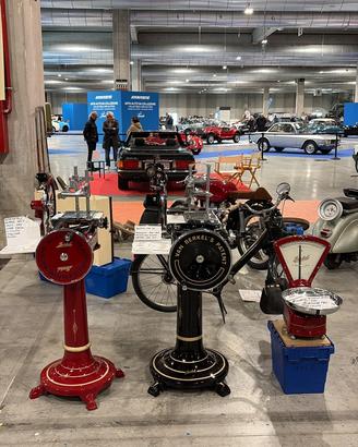 articoli vintage e bilance affettatrici Berkel
