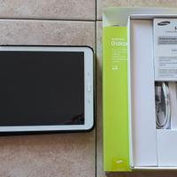 Tablet: Samsung Galaxy Tab E  Wi-Fi + 3G  SM-T561