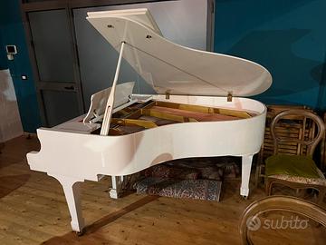 Pianoforte a mezzacoda (2.20 m)