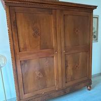 Armadio antico a 2 ante