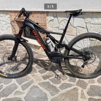 EBIKE SPECIALIZED TURBO LEVO motore NUOVO in GAR.