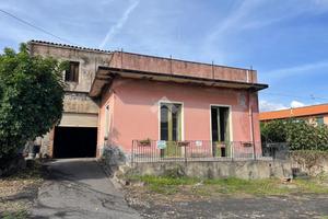 CASA INDIPENDENTE A RIPOSTO