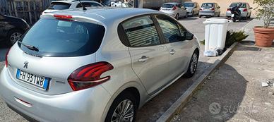 Peugeot 208 1200 Active GPL