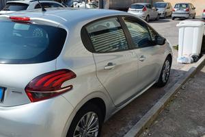 Peugeot 208 1200 Active GPL