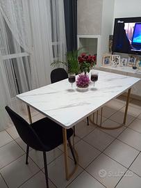 tavolo con trattabile 