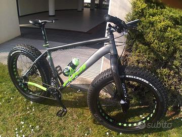 Fuji Fat Bike Wendigo 26” x4,7 Carbonio
