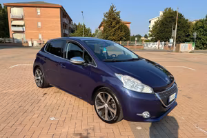 Peugeot  208 e-hdi 120 full optional