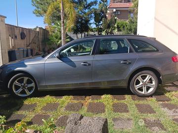 AUDI A4 AVANT 2015