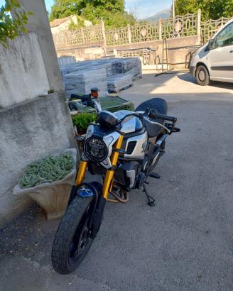 Cf moto 700