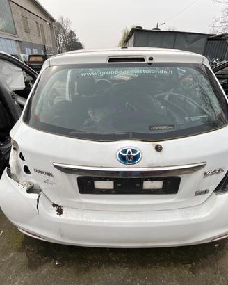 POSTERIORE TOYOTA YARIS HYBRID 2010 AL 2020 PER RI
