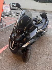 Piaggio mo3 400 i.e