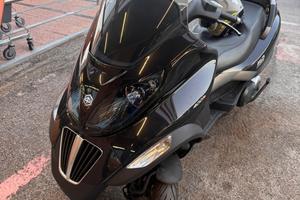 Piaggio mo3 400 i.e