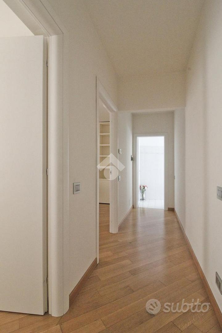 4 LOCALI A CASSANO D'ADDA - Vista 5