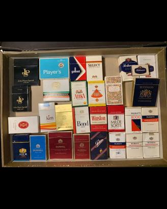 Collezione di 74 Pacchetti di Sigarette “VUOTI”