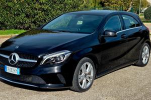 Mercedes-benz A 180 d Automatic Premium