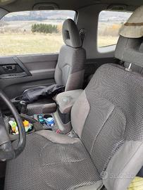 Mitsubishi Pajero v60