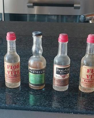 9 miniature liquore collezione anni 70-80 mignon