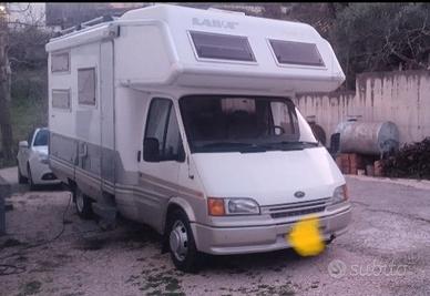 Camper mansardato laika