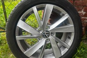 Ruote complete 17’’ Originali VW golf 8/8,5