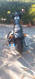 Harley 883 iron accessoriata