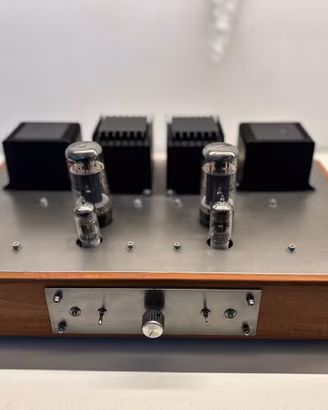 AMPLIFICATORE A VALVOLE