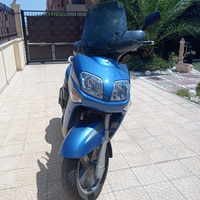 Scooter yamaha xc 300