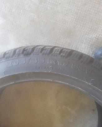 pneumatici 205/45 R17 88V