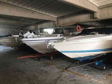 Posto barca coperto presso cantiere nautico Ispra