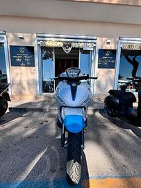 Beverly 310 E5+ 2025